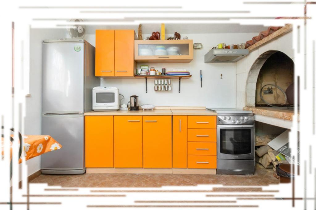 Hostel Oktarin Kaštela المظهر الخارجي الصورة