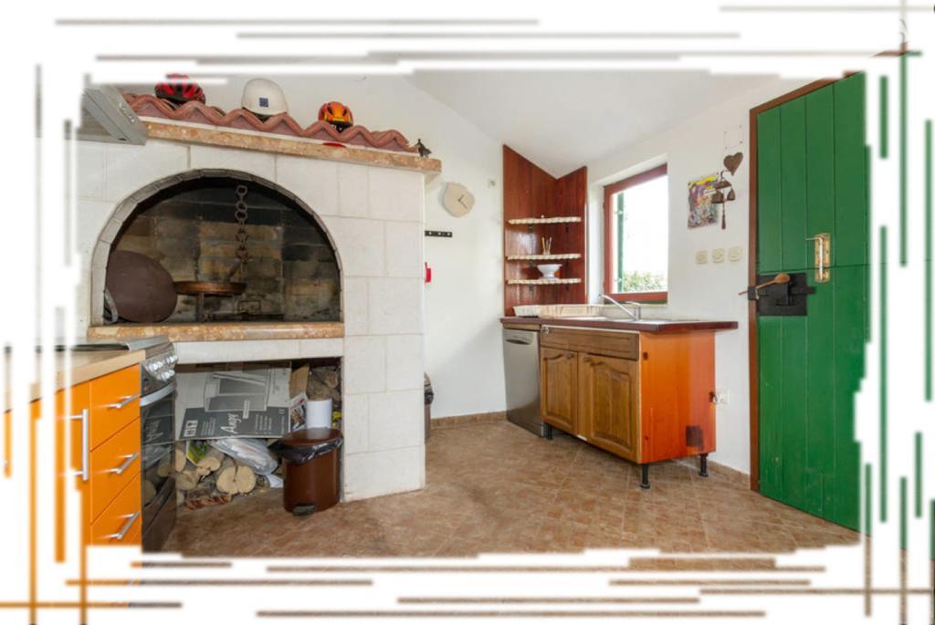 Hostel Oktarin Kaštela المظهر الخارجي الصورة